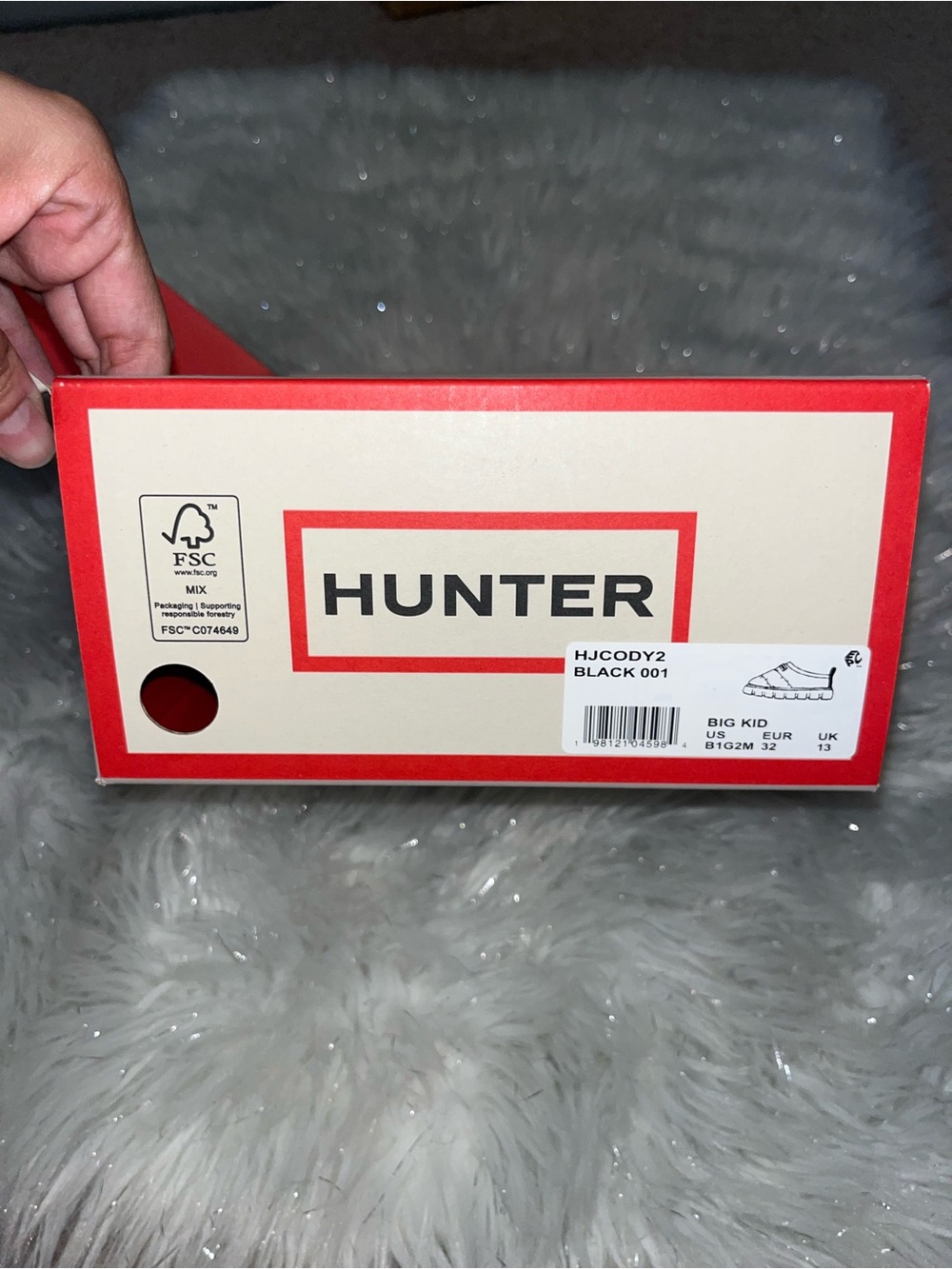 Hunter - Picture 2 of 5